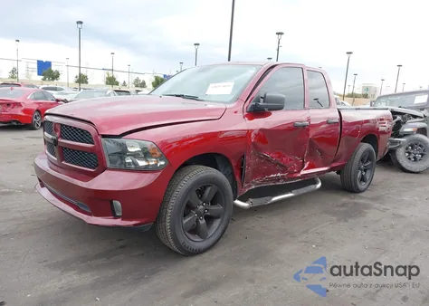 2018 Ram 1500 Express 4X2 6'4 Box из США, поврежденный, VIN 1C6RR6FG6JS244902